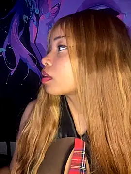 lovekaylaa online show from 9, 9, 2025