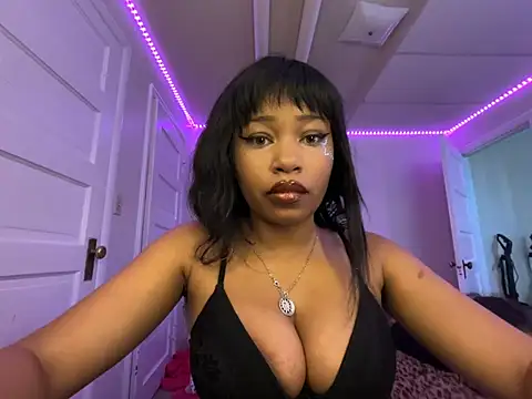 lovekaylaa online show from 9, 8, 2026