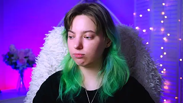 Snapshot of RocKStone_ chatting on 11, 10, 2025 RocKStone online show from 11, 10, 2025