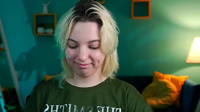 Snapshot of RocKStone_ chatting on 4, 3, 2025 RocKStone online show from 4, 3, 2025