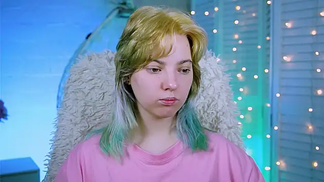 Snapshot of RocKStone_ chatting on 7, 11, 2025 RocKStone online show from 7, 11, 2025