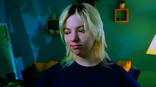 Snapshot of RocKStone_ chatting on 10, 3, 2025 RocKStone online show from 10, 3, 2025