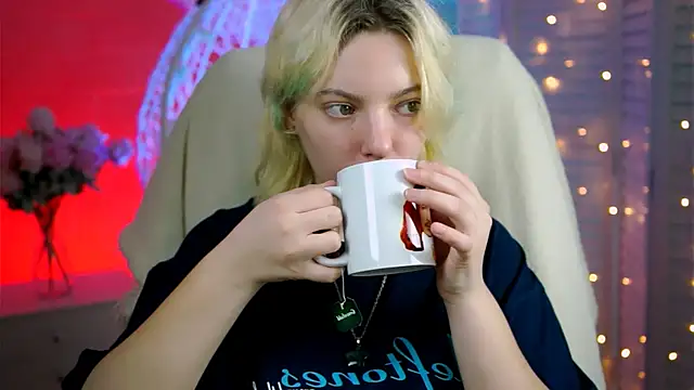 Snapshot of RocKStone_ chatting on 18, 3, 2025 RocKStone online show from 18, 3, 2025