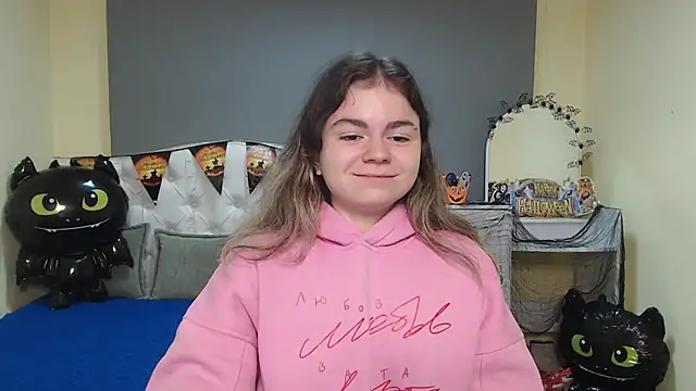 TinaRedly online show from 28, 10, 2025