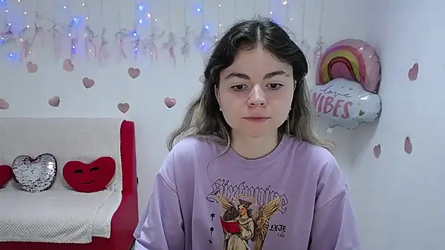 TinaRedly online show from 22, 9, 2025