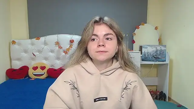 TinaRedly online show from 17, 11, 2025