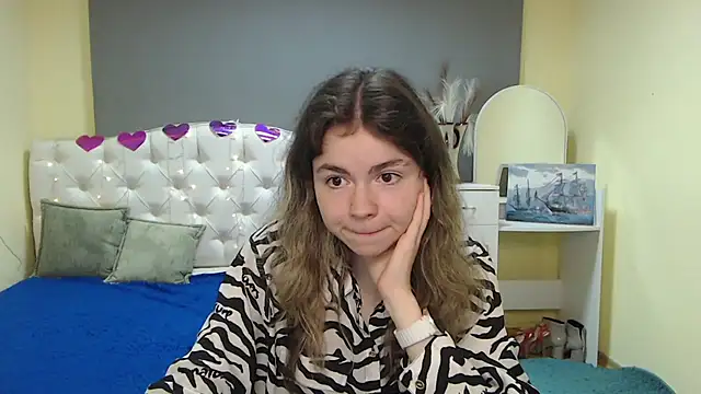 TinaRedly online show from 19, 9, 2025