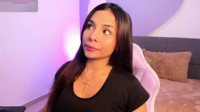 amira cute2 online show from 17, 4, 2026