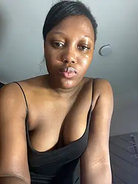 kellya  online show from 19, 2, 2025