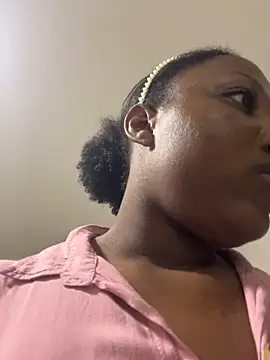 kellya  online show from 1, 3, 2025