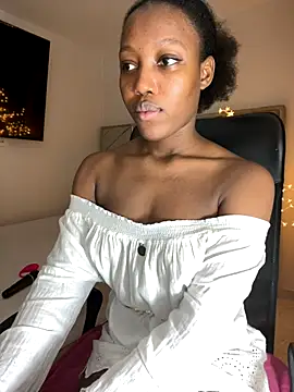 kellya  online show from 25, 10, 2025