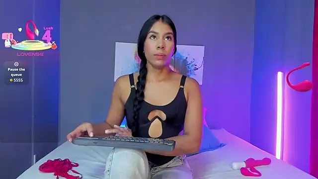 MadissonShakur online show from 1, 10, 2025