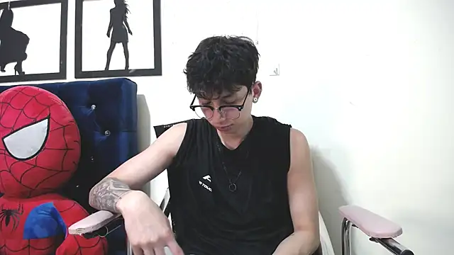  Thomas hot  online show from 7, 11, 2025