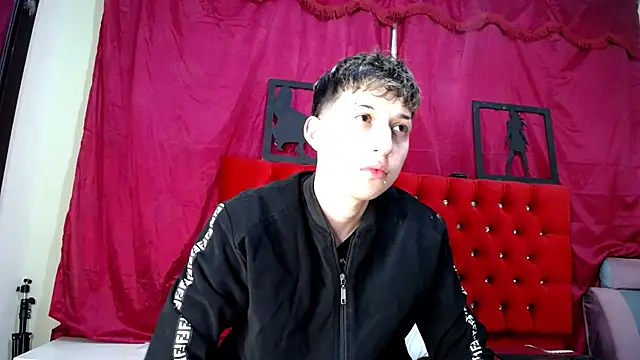  Thomas hot  online show from 12, 3, 2025