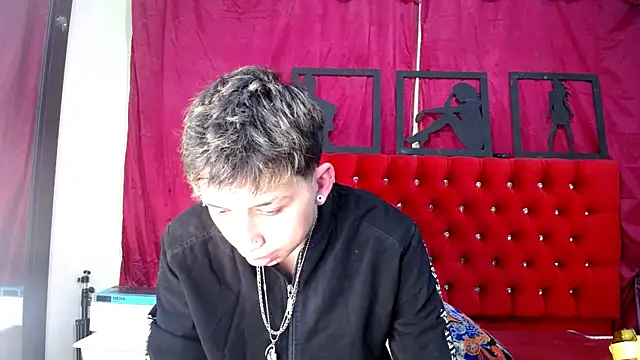  Thomas hot  online show from 18, 3, 2025