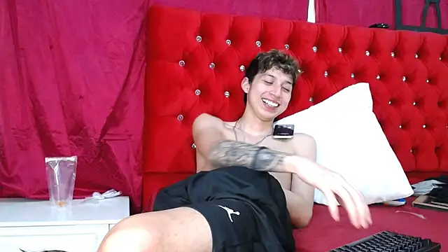  Thomas hot  online show from 2, 3, 2025