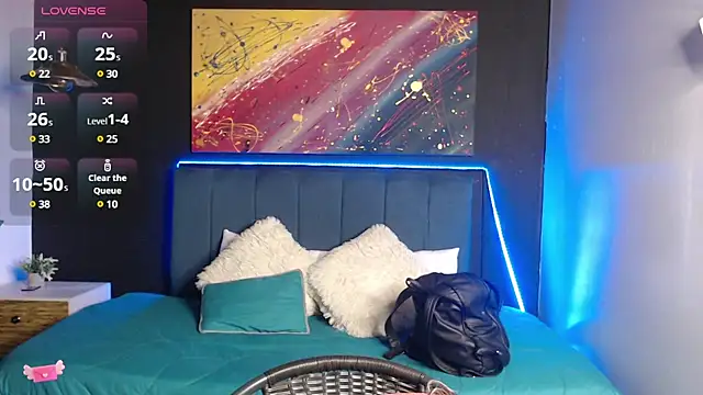 megan collins96 online show from 10, 3, 2025