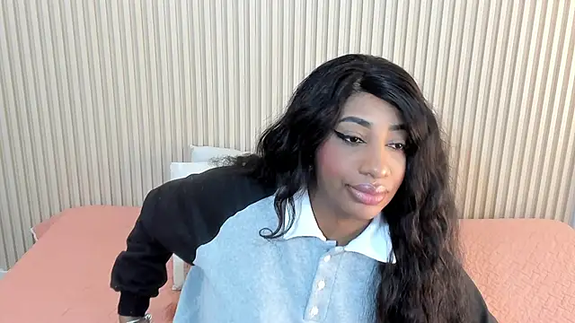 charlottebrowns  online show from 14, 11, 2025