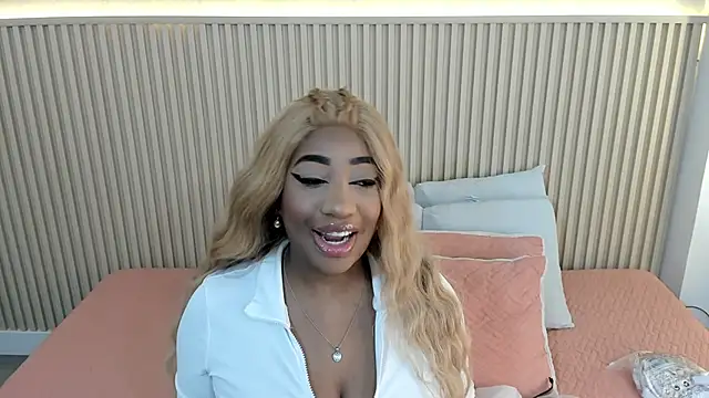 Snapshot of charlottebrowns_ chatting on 19, 2, 2026 charlottebrowns online show from 19, 2, 2026