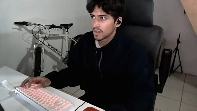 Thieves9 online show from 3, 10, 2025