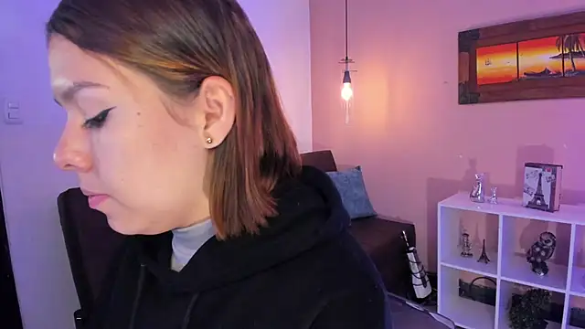 ArianaBaker online show from 6, 3, 2025