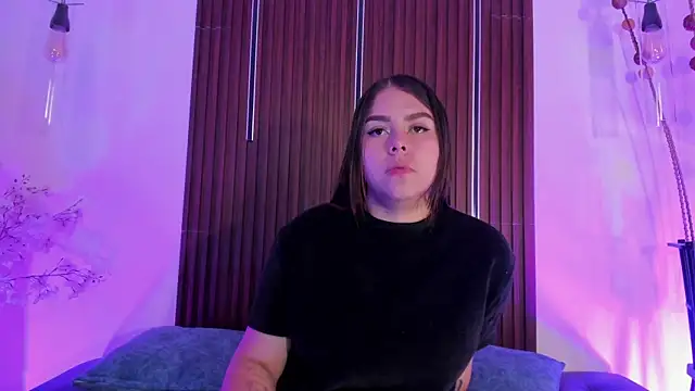 ArianaBaker online show from 9, 1, 2026