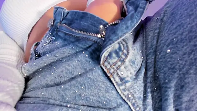 ArianaBaker online show from 16, 9, 2025