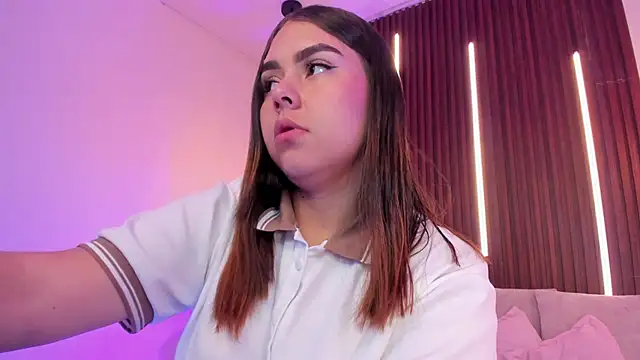 ArianaBaker online show from 4, 3, 2026