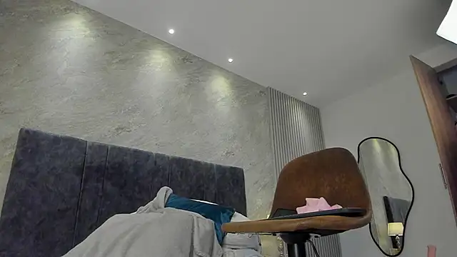 lola  sweetx online show from 1, 11, 2025