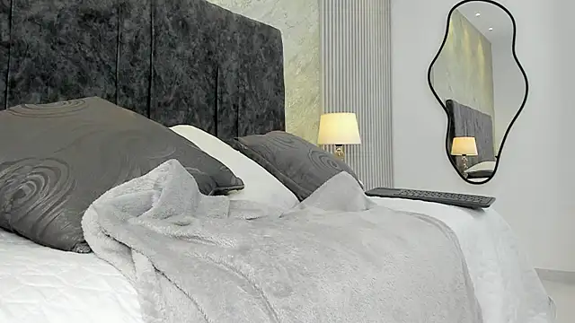 lola  sweetx online show from 24, 9, 2025