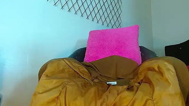 bellatrixx 69 online show from 15, 3, 2025