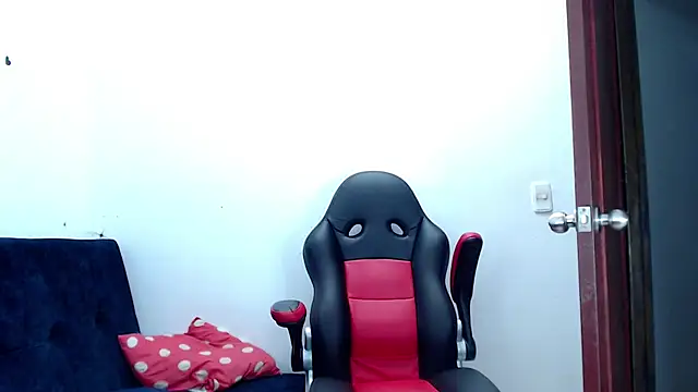 kaira sweet  online show from 16, 3, 2025