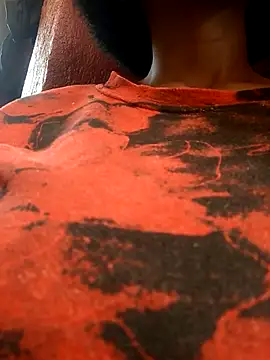 Swirly blac online show from 12, 11, 2025