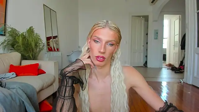 Snapshot of AliceSnowCatt chatting on 9, 2, 2025 AliceSnowCatt online show from 9, 2, 2025