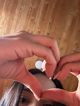 lovefresita online show from 10, 10, 2025