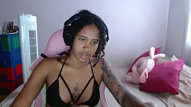 TiffanyRoouse online show from 4, 3, 2025