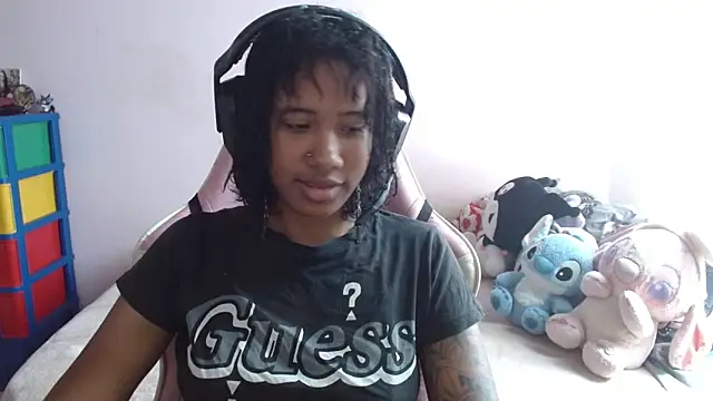 TiffanyRoouse online show from 28, 9, 2025