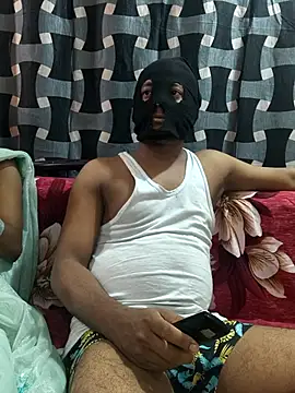 sexycouplemh09 online show from 28, 7, 2026