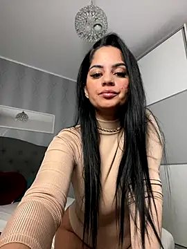 Snapshot of _adelle chatting on 19, 11, 2025 adelle online show from 19, 11, 2025