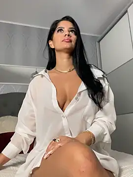 Snapshot of _adelle chatting on 28, 9, 2025 adelle online show from 28, 9, 2025