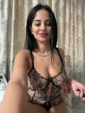 Snapshot of _adelle chatting on 5, 11, 2025 adelle online show from 5, 11, 2025