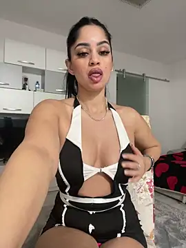  adelle online show from 6, 2, 2026