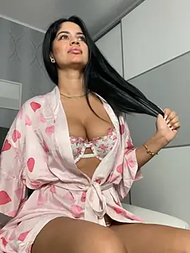  adelle online show from 14, 6, 2026