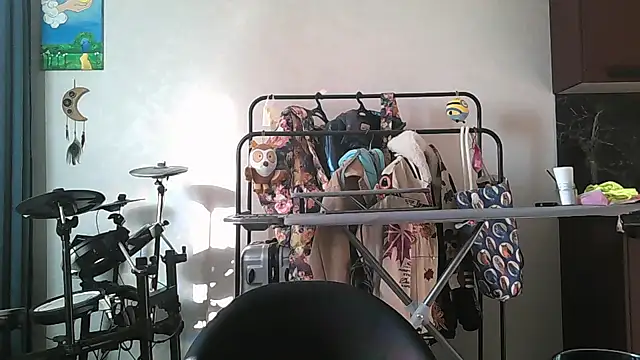 Snapshot of BlueXOwl chatting on 12, 9, 2025 BlueXOwl online show from 12, 9, 2025