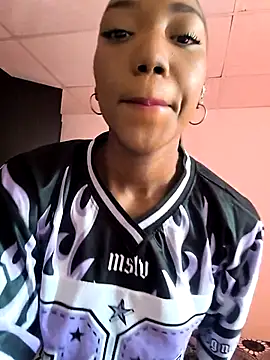 lilit kyteler online show from 17, 4, 2026