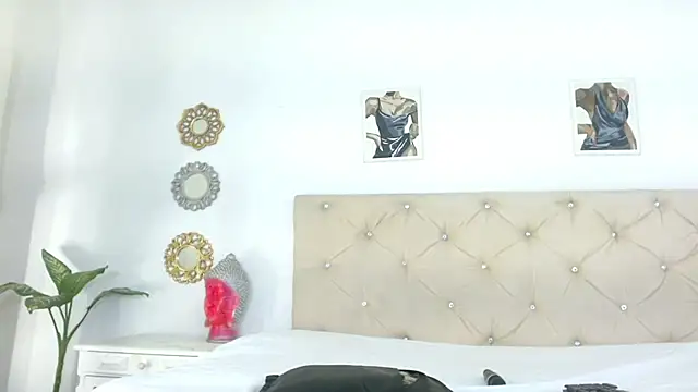 lilit kyteler online show from 28, 1, 2025