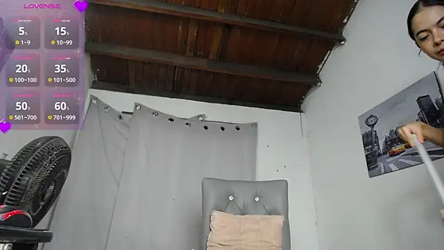 antonella morgan 19 online show from 26, 2, 2025