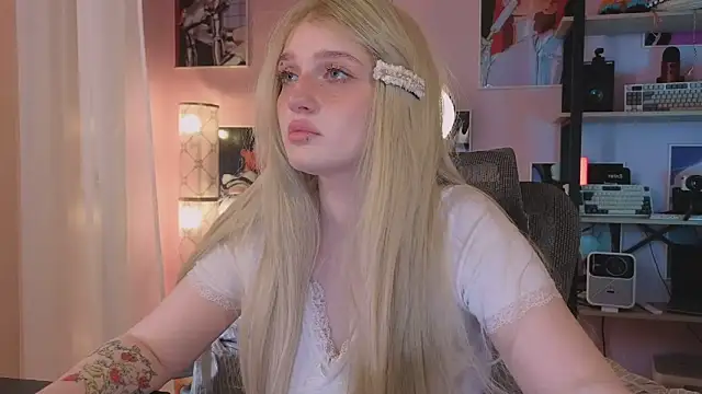 Snapshot of ELLIEJAY chatting on 5, 6, 2026 ELLIEJAY online show from 5, 6, 2026
