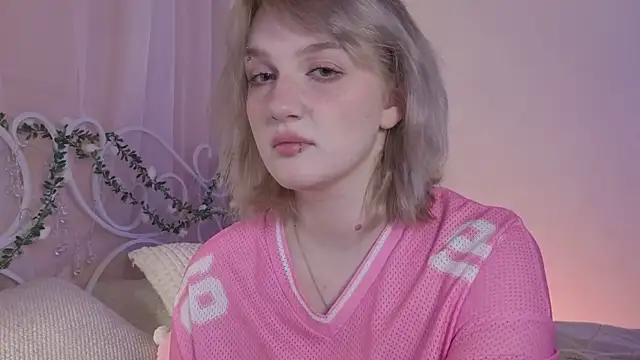 ELLIEJAY online show from 28, 3, 2026