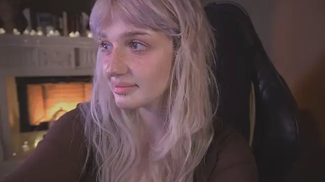 Snapshot of ELLIEJAY chatting on 5, 7, 2026 ELLIEJAY online show from 5, 7, 2026